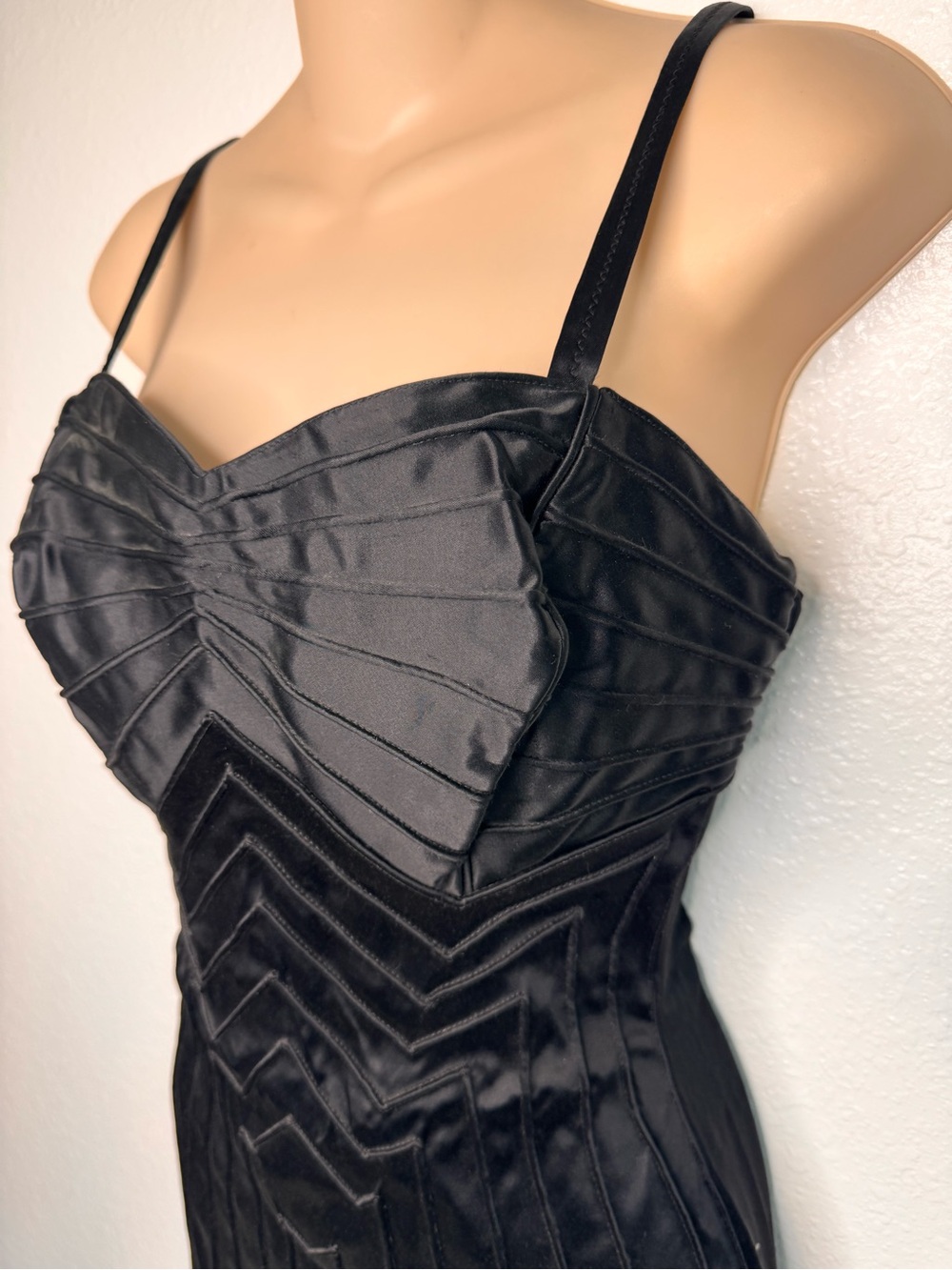 50s Vintage Bombshell Black Satin Alix of Miami One Pc Swimsuit SLIMMING M/L - Picture 4 of 13